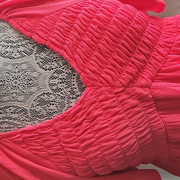 Entro Pink dress - Picture 3 of 5